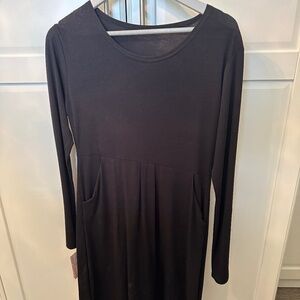 Black Dress with pockets